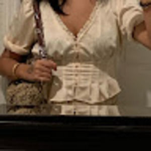 Meet your Posher, Tiana